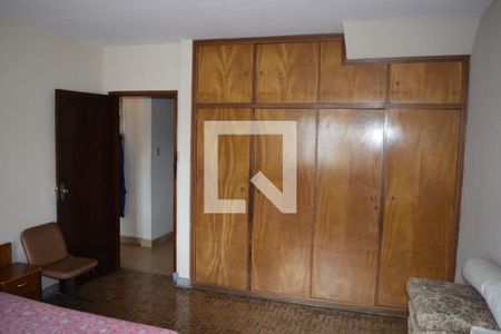 Casa à venda com 2 quartos, 350m² em Vila Carrão, São Paulo