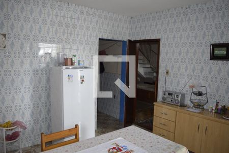 Casa à venda com 2 quartos, 350m² em Vila Carrão, São Paulo