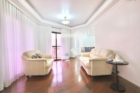 Sala de casa de condomínio à venda com 3 quartos, 256m² em Vila Regente Feijó, São Paulo