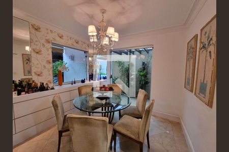 Casa à venda com 4 quartos, 233m² em Jardim Sao Caetano, São Caetano do Sul