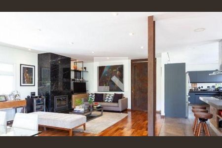 Casa à venda com 3 quartos, 530m² em Fazenda Morumbi, São Paulo