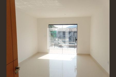 Casa à venda com 3 quartos, 300m² em Ilha de Guaratiba, Rio de Janeiro