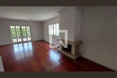 Casa à venda com 3 quartos, 266m² em Alphaville, Santana de Parnaíba
