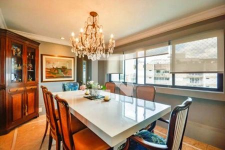 Apartamento à venda com 4 quartos, 229m² em Campo Belo, São Paulo