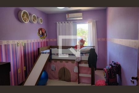 Casa à venda com 3 quartos, 174m² em Maravista, Niterói