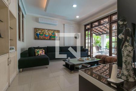 Casa à venda com 4 quartos, 500m² em São Francisco, Niterói