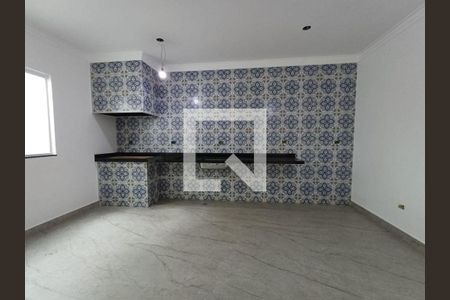 Casa à venda com 4 quartos, 260m² em Vila Carrão, São Paulo