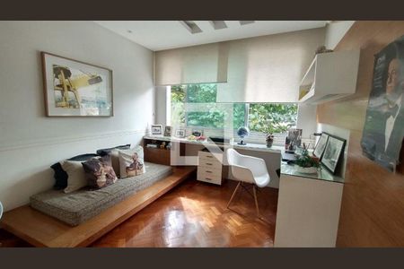 Casa à venda com 5 quartos, 468m² em São Francisco, Niterói