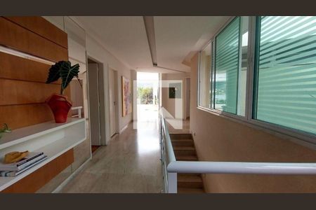 Casa à venda com 5 quartos, 468m² em São Francisco, Niterói