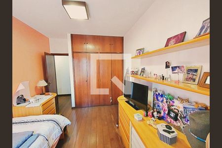 Apartamento à venda com 4 quartos, 200m² em Santo Antônio, Belo Horizonte