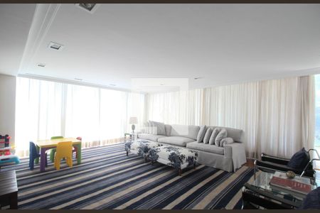 Sala 2 de casa à venda com 5 quartos, 614m² em Jardim Leonor, São Paulo