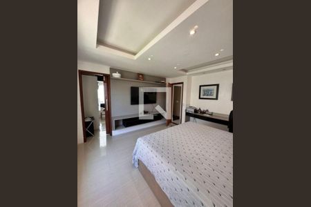 Casa à venda com 5 quartos, 450m² em Itaipu, Niterói