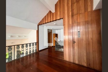 Casa à venda com 5 quartos, 944m² em Barra da Tijuca, Rio de Janeiro