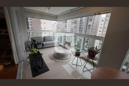 Foto 01 de apartamento à venda com 4 quartos, 210m² em Vila Olímpia, São Paulo