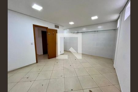 Casa à venda com 4 quartos, 383m² em Santa Maria, São Caetano do Sul