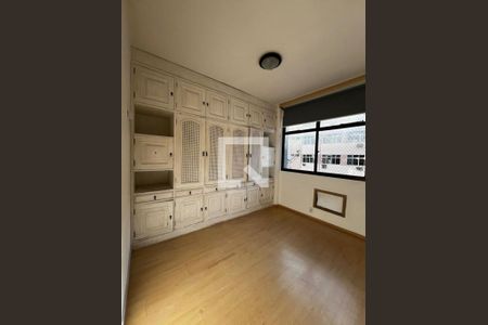 Apartamento à venda com 3 quartos, 150m² em Icaraí, Niterói