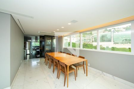 SALA de apartamento à venda com 4 quartos, 228m² em Santa Lúcia, Belo Horizonte