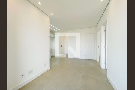 Sala de apartamento à venda com 2 quartos, 46m² em Quitaúna, Osasco