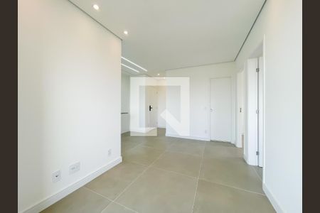 Sala de apartamento para alugar com 2 quartos, 46m² em Quitaúna, Osasco