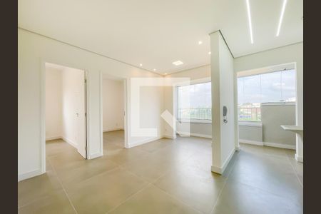 Sala de apartamento à venda com 2 quartos, 46m² em Quitaúna, Osasco