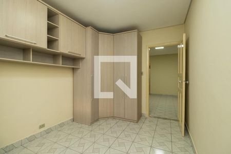 Quarto 1  de casa para alugar com 3 quartos, 150m² em Vila California, São Paulo