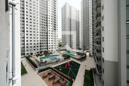 Sala/Cozinha de apartamento para alugar com 2 quartos, 38m² em Cidade Antônio Estêvão de Carvalho, São Paulo