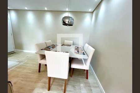 Sala de apartamento para alugar com 2 quartos, 52m² em Jardim Flor da Montanha, Guarulhos