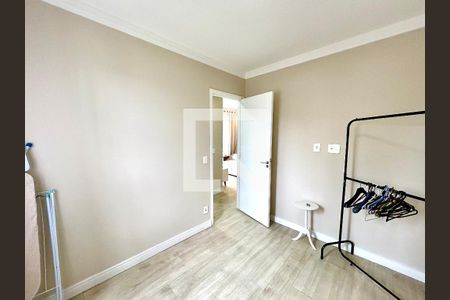 Quarto 1 de apartamento para alugar com 2 quartos, 52m² em Jardim Flor da Montanha, Guarulhos