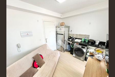 Sala/Cozinha de apartamento para alugar com 1 quarto, 27m² em Casa Verde Alta, São Paulo