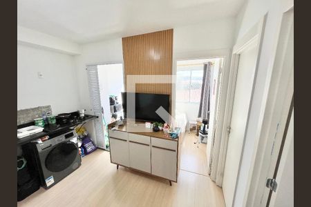 Sala/Cozinha de apartamento para alugar com 1 quarto, 27m² em Casa Verde Alta, São Paulo