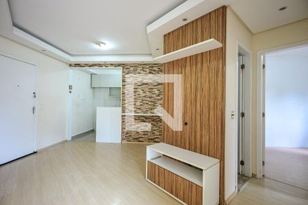 Sala de apartamento para alugar com 2 quartos, 52m² em Jardim Henriqueta, Taboão da Serra