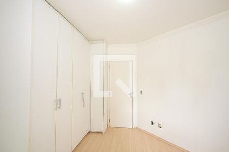 Quarto 1 de apartamento para alugar com 2 quartos, 52m² em Jardim Henriqueta, Taboão da Serra