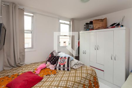 Quarto 1 de apartamento para alugar com 2 quartos, 46m² em Vila Natal, São Paulo