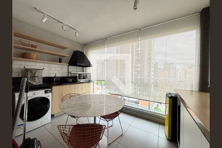 Varanda de apartamento à venda com 1 quarto, 50m² em Moema, São Paulo