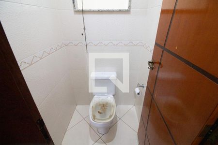 Lavabo de casa à venda com 4 quartos, 150m² em Jardim Sarah, São Paulo