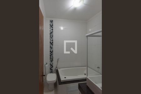 Banheiro da Suíte de casa para alugar com 2 quartos, 135m² em Vila Castelo Branco, Campinas