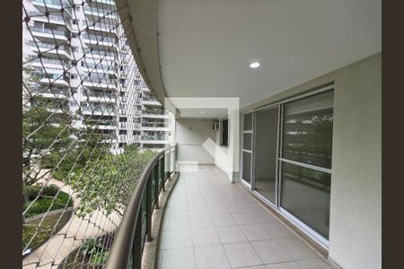 Apartamento para alugar com 4 quartos, 150m² em Barra Olímpica, Rio de Janeiro