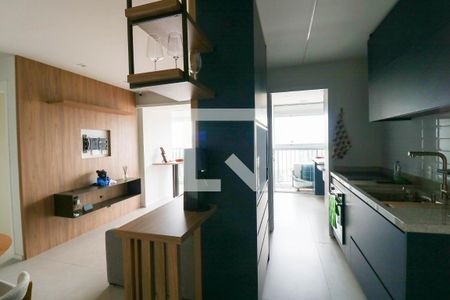 Sala / Cozinha de apartamento para alugar com 2 quartos, 63m² em Vila Cruzeiro, São Paulo