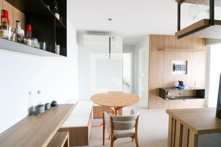 Sala / Cozinha de apartamento para alugar com 2 quartos, 63m² em Vila Cruzeiro, São Paulo