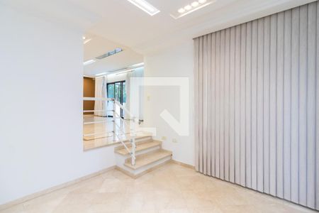 Sala de TV de apartamento para alugar com 4 quartos, 200m² em Jardim Santa Angelina, São Paulo