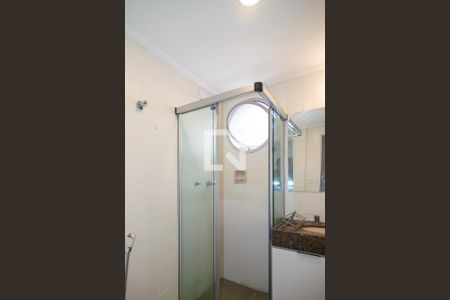 Banheiro de apartamento à venda com 1 quarto, 33m² em Cerqueira César, São Paulo