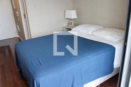 Quarto de kitnet/studio à venda com 1 quarto, 22m² em Santa Ifigênia, São Paulo