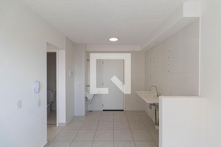 Sala/Cozinha/Área de Serviço  de apartamento para alugar com 2 quartos, 32m² em Itaquera, São Paulo