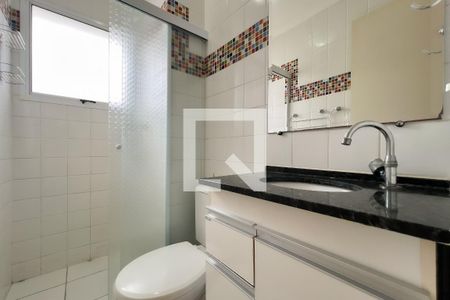 Banheiro de apartamento para alugar com 2 quartos, 44m² em Nova Espírito Santo, Valinhos