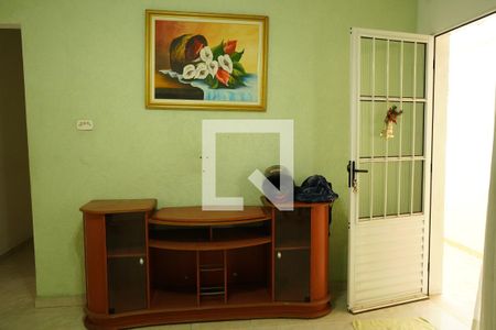 Detalhe Sala de casa para alugar com 2 quartos, 140m² em Vila Antonina, São Paulo