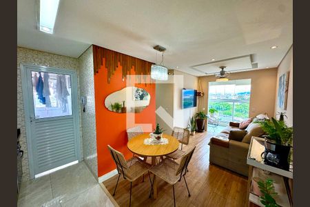 Sala de apartamento à venda com 2 quartos, 57m² em Jardim Munhoz, Guarulhos