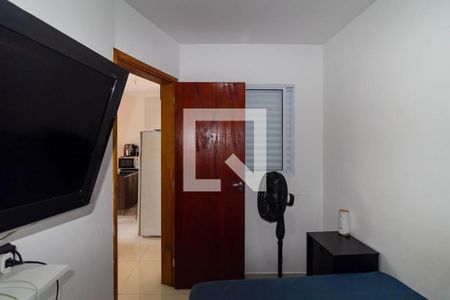 Quarto 1 de apartamento para alugar com 2 quartos, 38m² em Vila Santa Clara, São Paulo