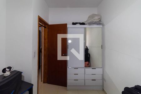 Quarto 2 de apartamento para alugar com 2 quartos, 38m² em Vila Santa Clara, São Paulo