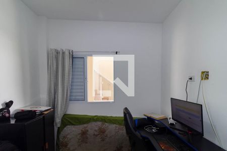 Quarto 2 de apartamento para alugar com 2 quartos, 38m² em Vila Santa Clara, São Paulo