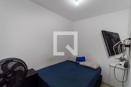 Quarto 1 de apartamento para alugar com 2 quartos, 38m² em Vila Santa Clara, São Paulo
